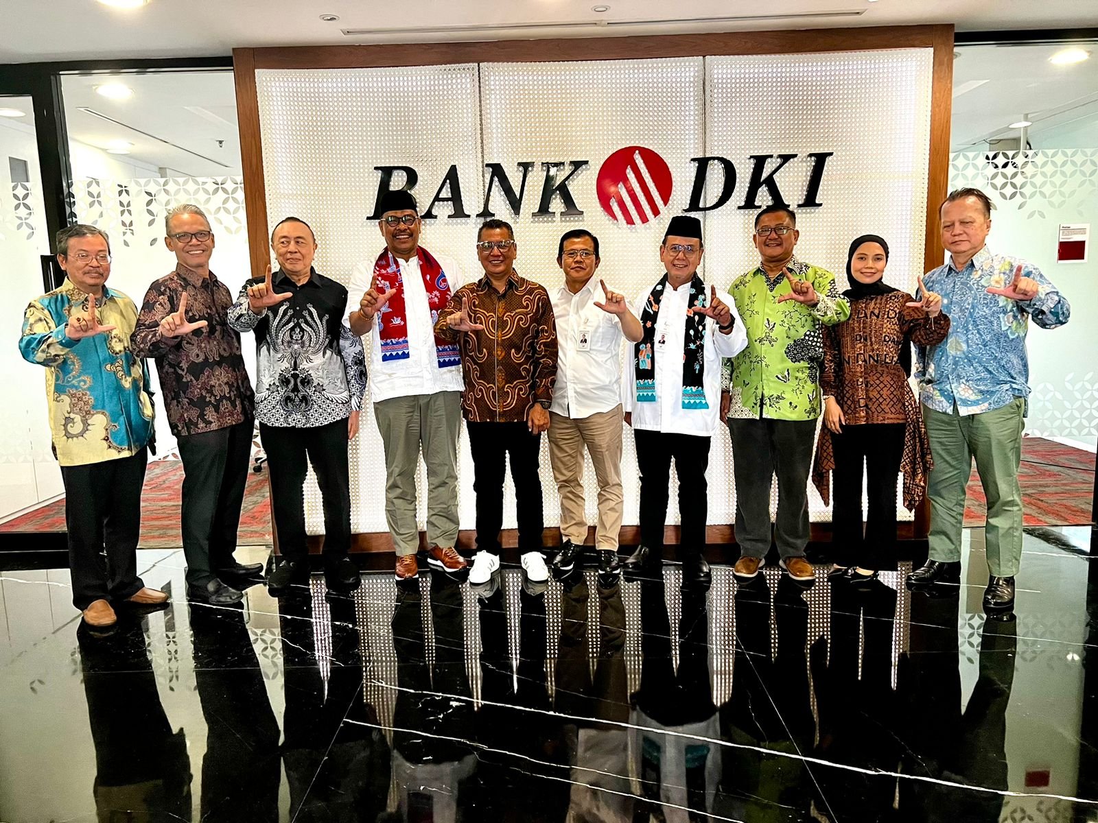 Pengurus PWI Jaya Lakukan Silahturahmi dengan Direksi Bank DKI