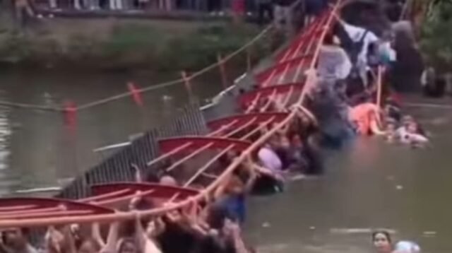 Jembatan di Taman Cadika Medan Johor Ambruk, Pengunjung Terjung ke Danau