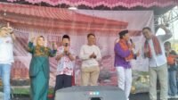 Ridwan Kamil Sapa Warga Meruya Utara di Pagelaran Lenong Betawi