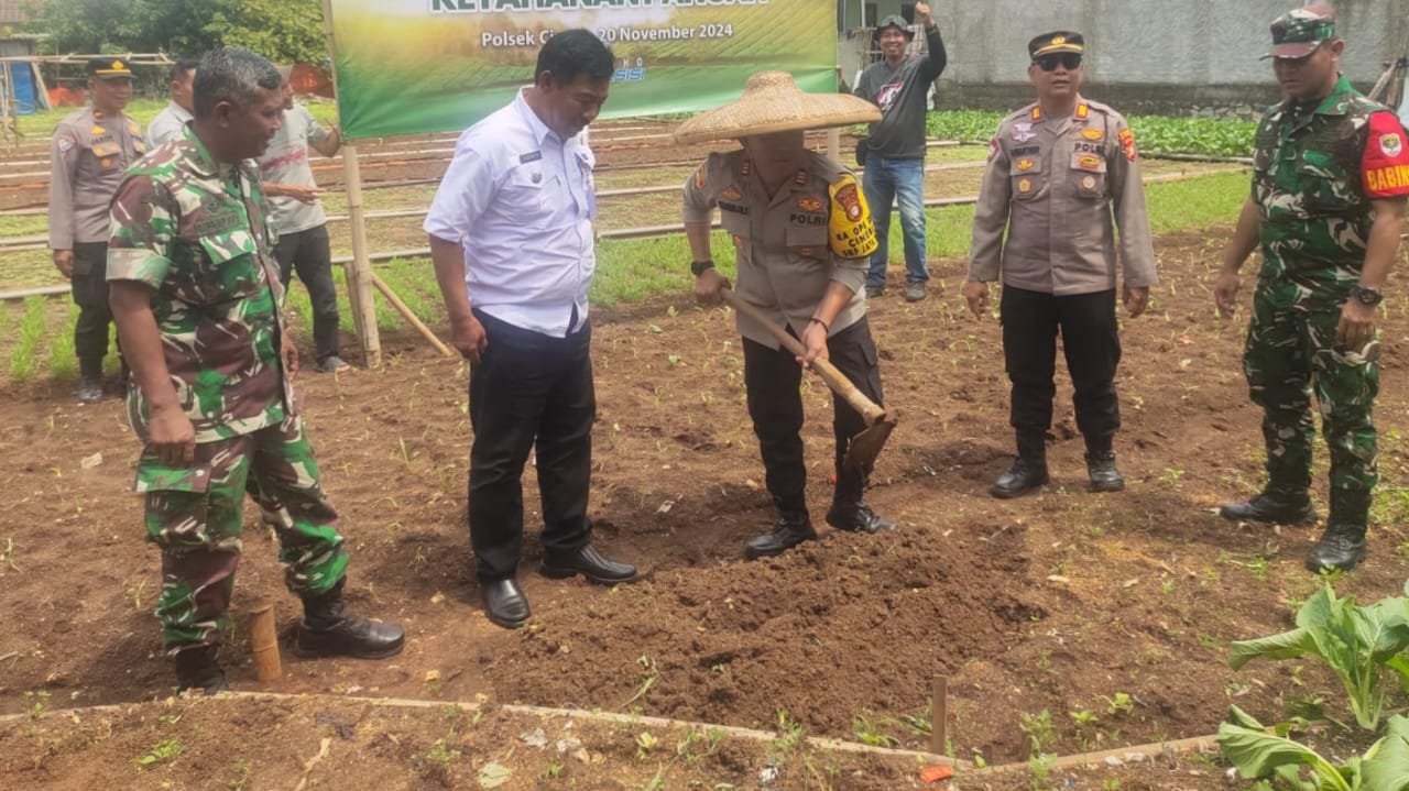 Danramil 07 Limo Dukung Sinergi dengan Polsek Cinere dalam Program Ketahanan Pangan