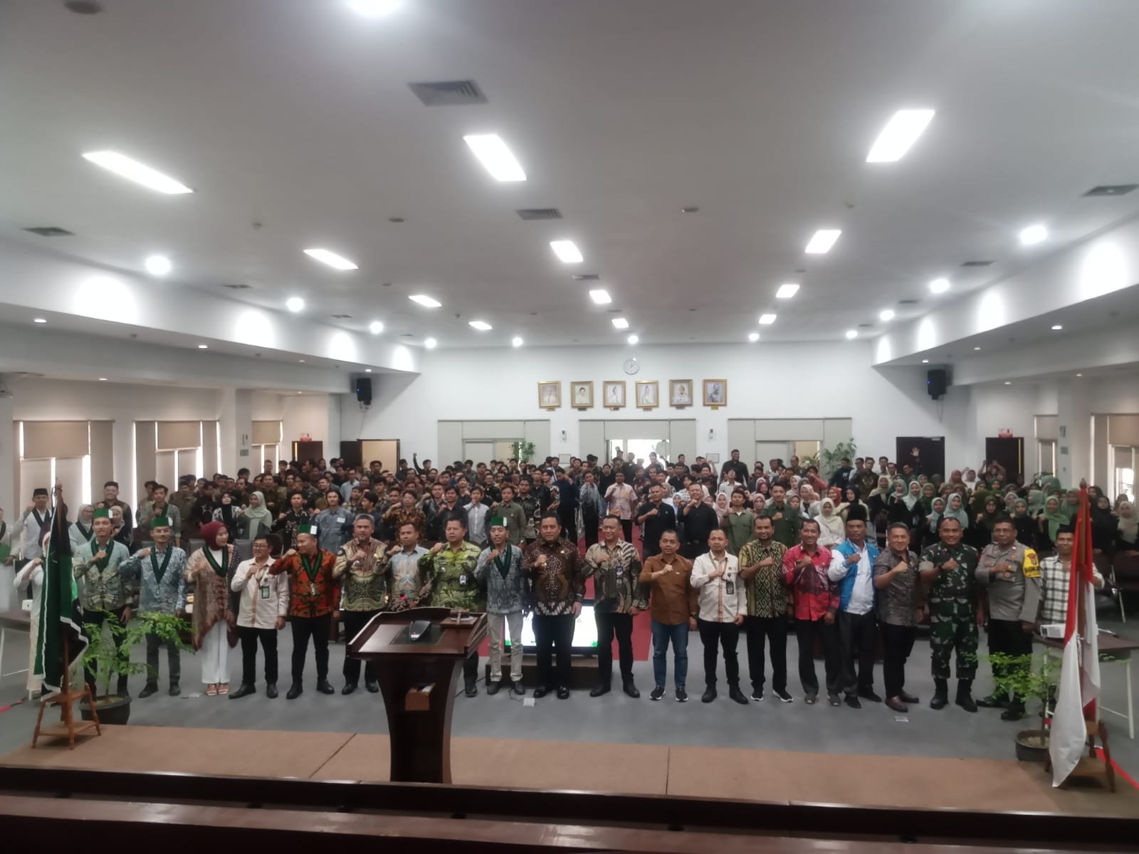 Danramil 05 Cibitung Mayor Arm Agus Sugiyanto Hadiri Opening Ceremony TRAINING RAYA HMI Cabang Bekasi 2025