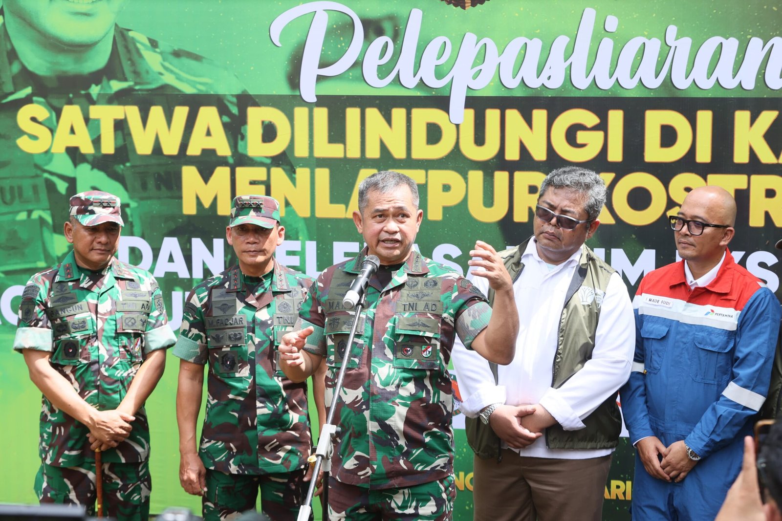 Kasad Serukan Peran Aktif TNI AD dalam Pelestarian Alam melalui Pelepasliaran Satwa