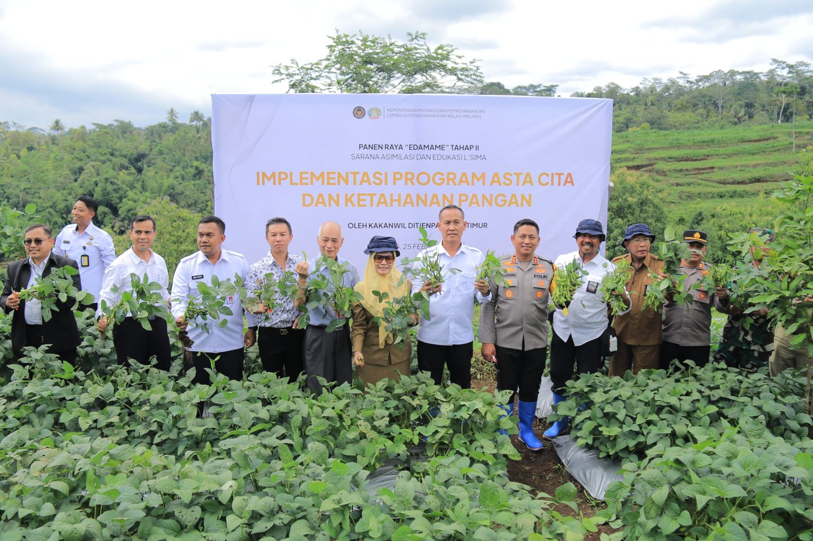 Lapas Malang Gelar Kegiatan Sosial dan Panen Raya sebagai Bukti Keberhasilan Pembinaan Warga Binaan