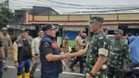 Danrem 051/WKT Pimpin Langsung Evakuasi Banjir di Bekasi, TNI Kerahkan Perahu Karet Selamatkan Ribuan Warga