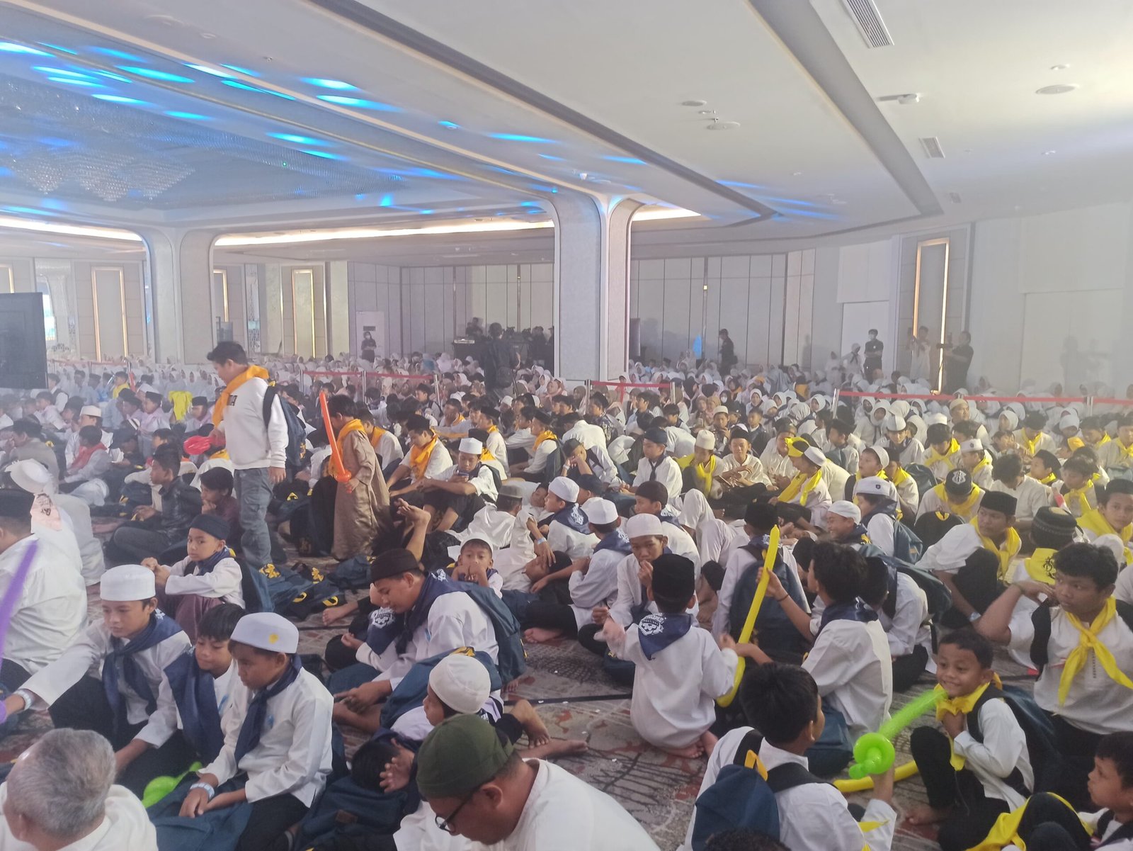 Tanur Muthmainnah Tour Gelar Acara Buka Puasa Bersama 1000 Yatim