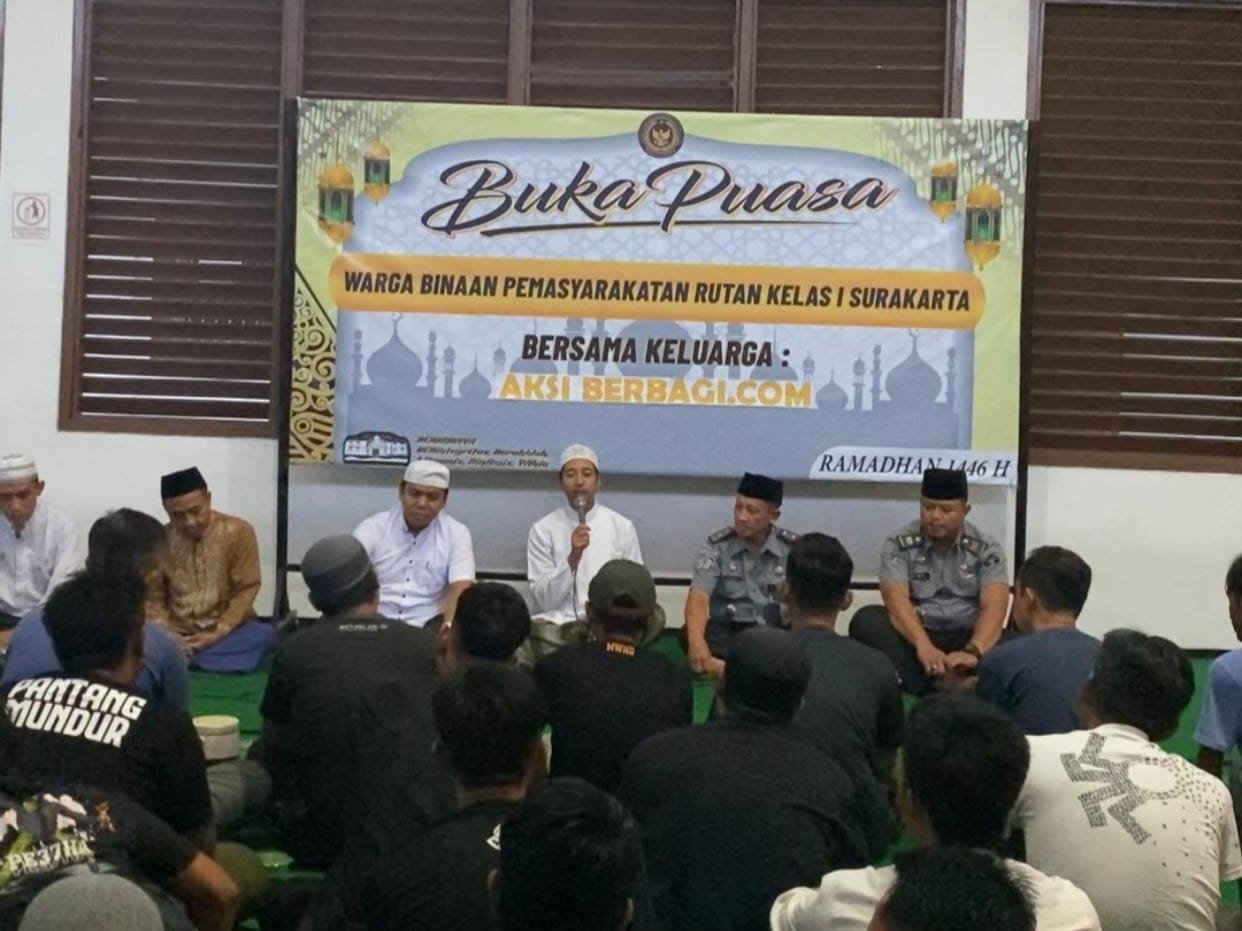 Wujudkan Kepedulian Sesama, Aksi Berbagai Buka Puasa Bersama di Rutan Surakarta