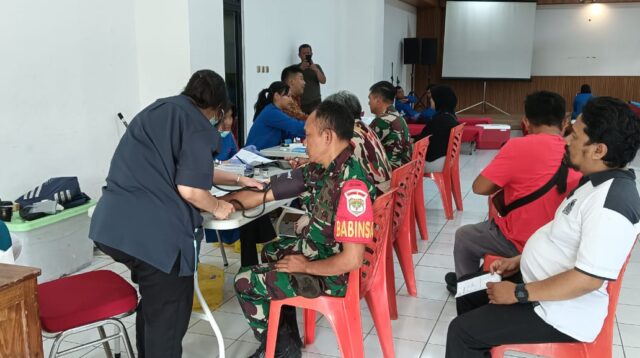 Peduli Terhadap Sesama, Kodim 0505/JT Giat Bakti Sosial Donor Darah