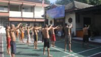 Tingkatkan Kesehatan, Rutan Bangil Gelar Senam Pagi untuk Warga Binaan Blok Mapenaling