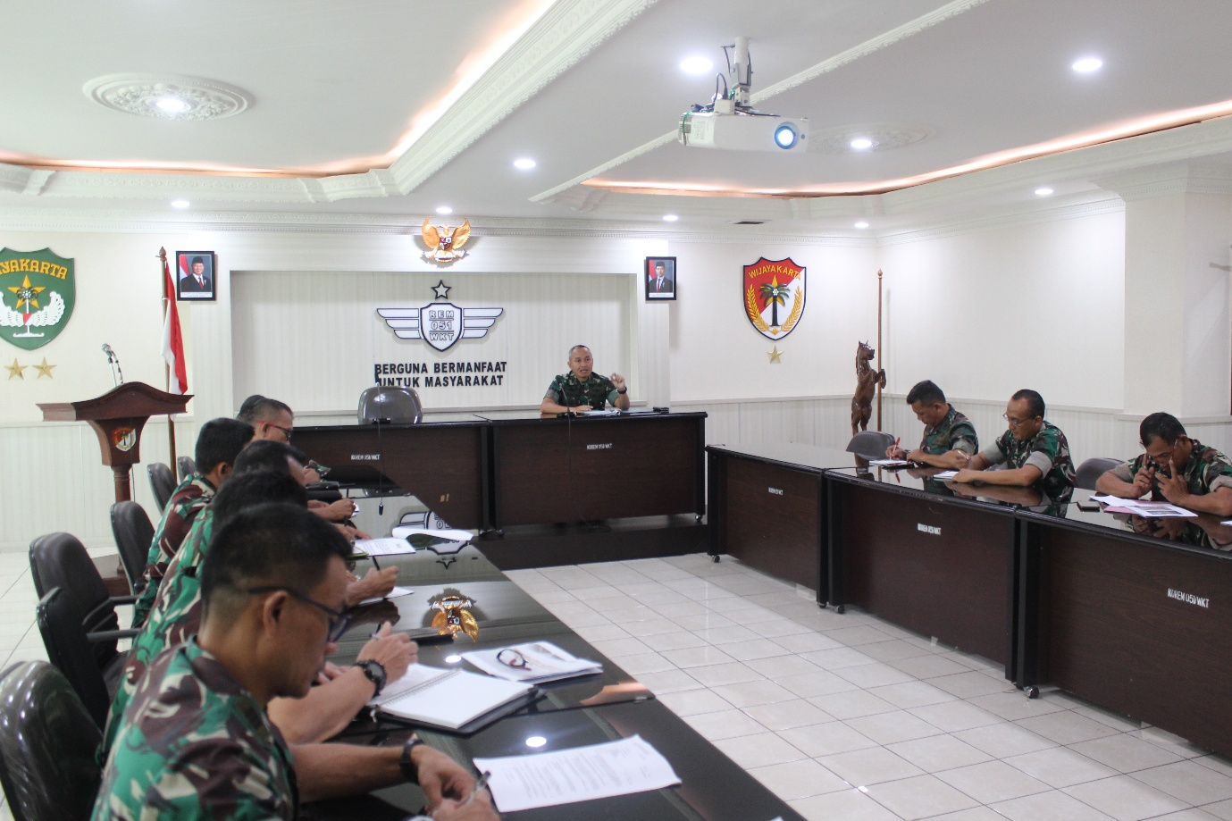 TNI Hadir untuk Rakyat: Korem 051/WKT Wujudkan Kepedulian Melalui Karya Bakti di Panti Asuhan