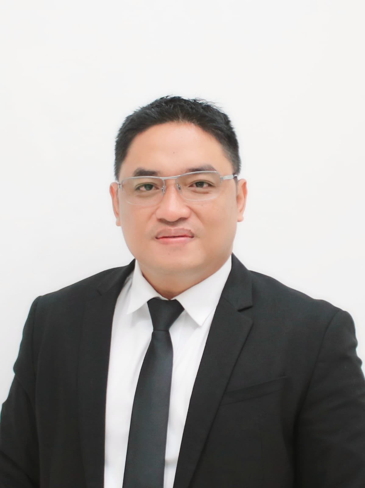 Analisis Pembatalan Mutasi Letjen Kunto Arief Wibowo sebagai Staf Khusus KSAD: Apakah Ada Matahari Kembar Panglima Tertinggi TNI?