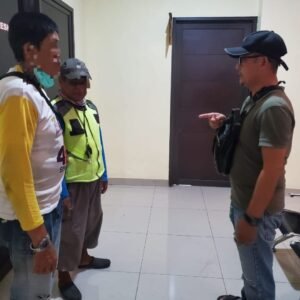 WhatsApp Image 2025-05-21 at 11.43.25 Meresahkan, Tiga Juru Parkir Digiring Polsek Panmas