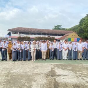 KPID Jawa Barat Dorong Literasi Media Lewat Program “Ngawangkong Atikan Penyiaran” di SMKN 1 Cimahi