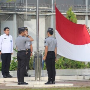 Dari Balik Dinding Pemasyarakatan, Pancasila Tetap Menyala: Upacara Lapas Cilegon Penuh Keharuan