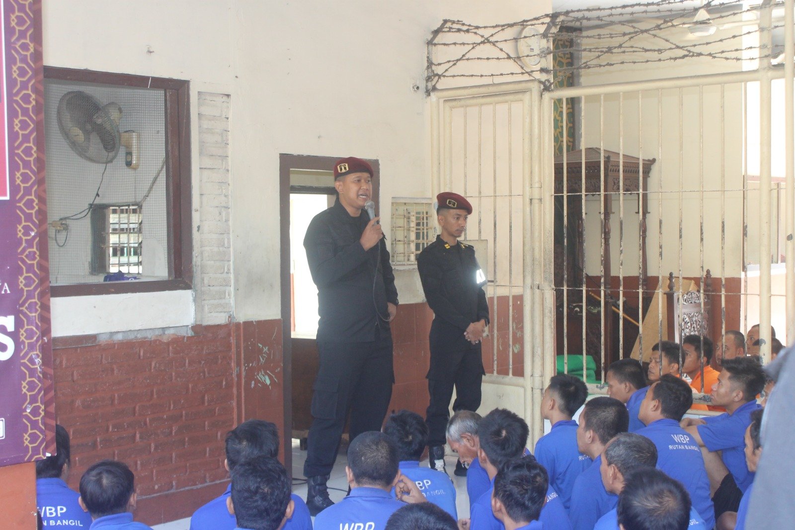 Komunikasi Humanis, Kepala Rutan Bangil Lakukan Pendekatan Langsung kepada Warga Binaan