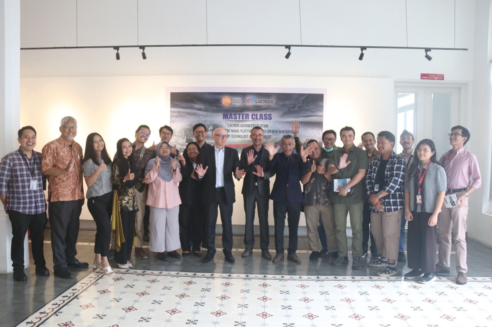 JDS Gelar Master Class Bersama Lacroix, Perusahaan Pertahanan Prancis