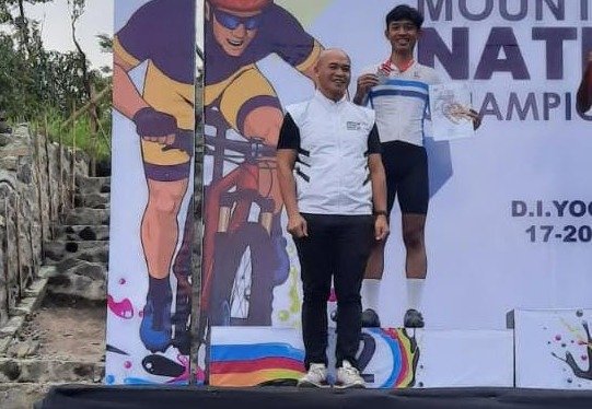 Prestasi Gemilang! Atlet Depok Aditya Dwi Cahyadi Menang di Kejurnas MTB