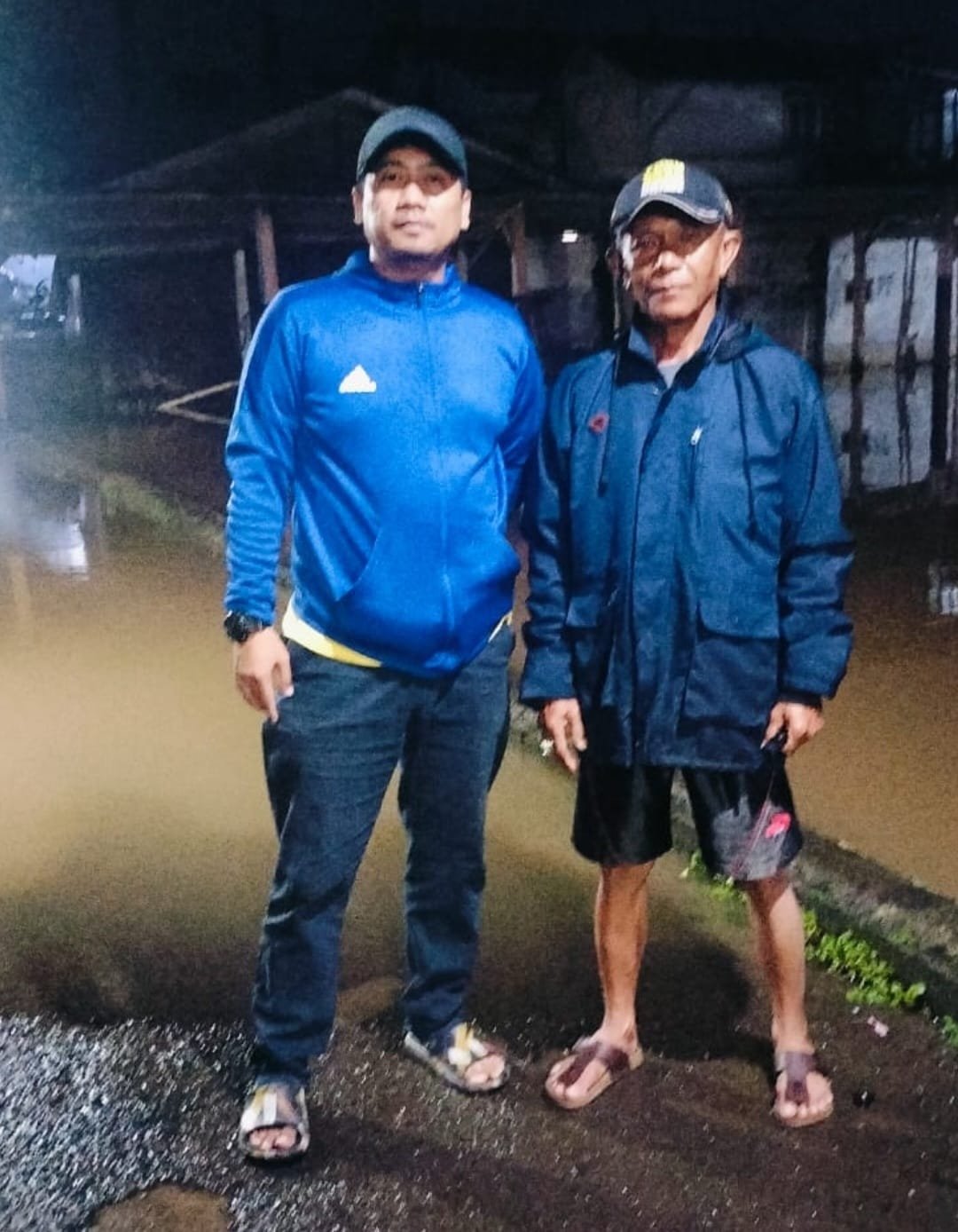 Banjir di Kampung Bendungan Diduga Karena Jembatan