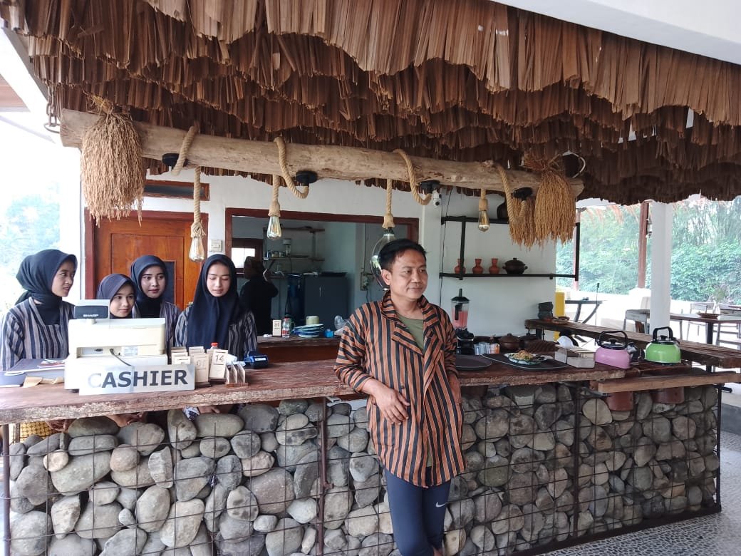 Tentrem Jiwo: Petualangan Rasa dan Budaya di Jantung Eco Edu Forest Sentul