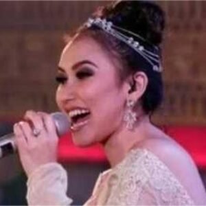 WhatsApp Image 2025-07-13 at 16.33.24 (1) (1) Ayu Ting Ting Gelar Konser Tunggal Rayakan 15 Tahun Berkarya di CFD Depok