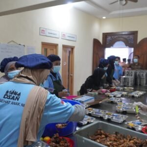 WhatsApp Image 2025-07-14 at 10.27.52 (1) Dapur Sehat Anak Negeri Hadir di Bedahan, Dorong Pemenuhan Gizi