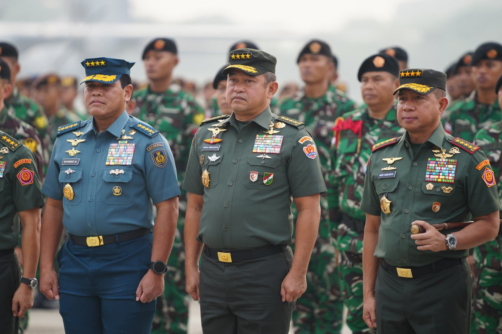 Bangga dan Haru, Kasad Dampingi Panglima TNI Sambut Kepulangan Kontingen Bastille Day