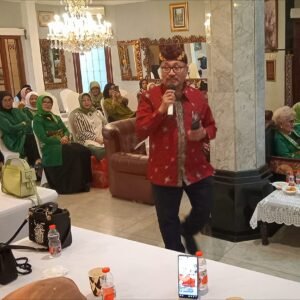 Sekolah Lansia Ratu Sinuhun TP Sriwijaya Berkolaborasi dengan IRL DKI Jakarta dan BKKBN