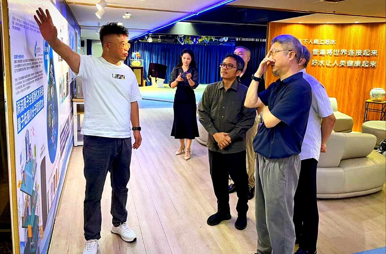 Perjalanan Inspiratif Dr. Taufiq yang Inisiasi Media Pencegah Krisis Planet, Diakui Dunia