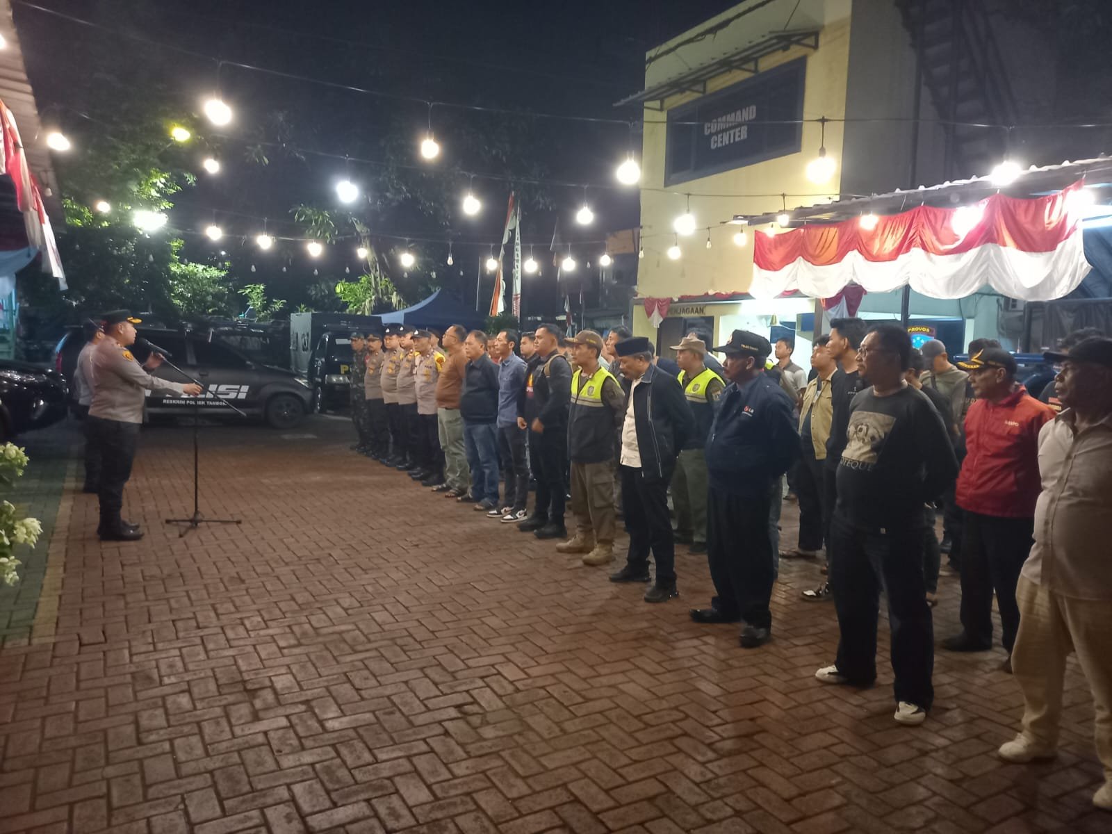 Warga Sambut Baik Patroli Gabungan Yang Di Gelar Polsek Tambora