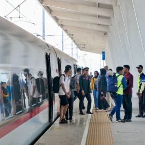 WhatsApp Image 2025-09-04 at 12.33.58 43% Penumpang Internasional Whoosh dari Malaysia, Jumlah Penumpang Meningkat Ratusan per Hari Awal September