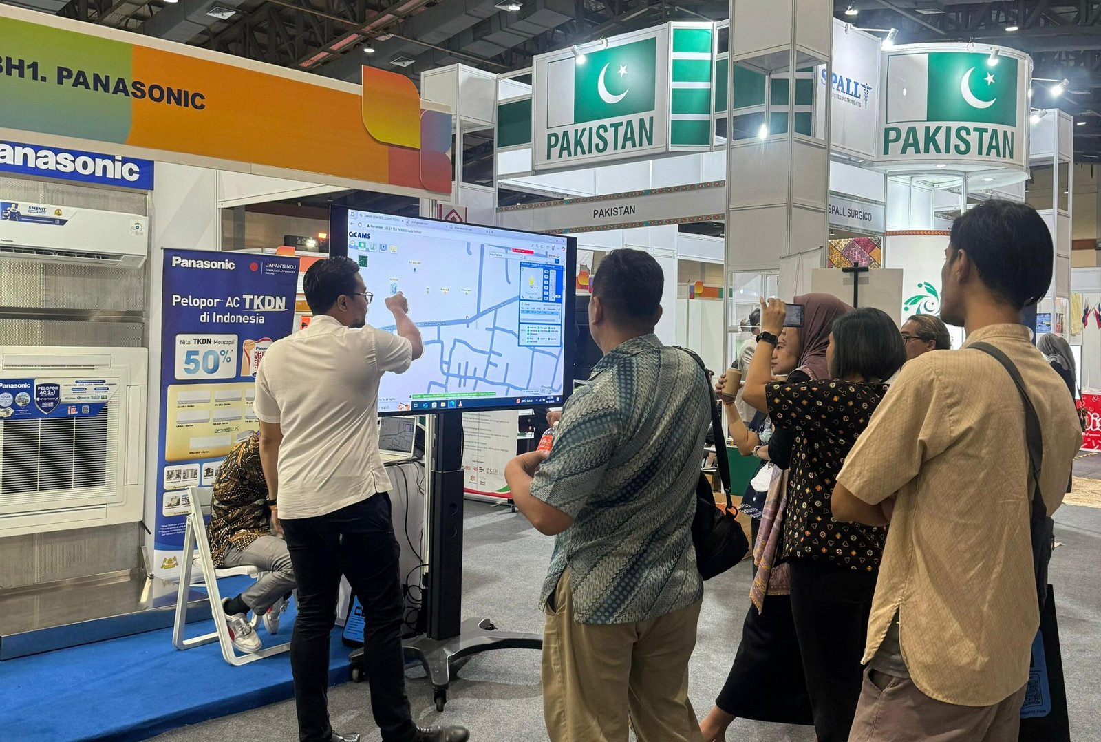 Panasonic Gobel Indonesia Perkuat TKDN dan Inovasi Lokal di JITEX 2025