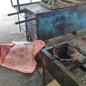 WhatsApp Image 2025-10-20 at 19.05.13 Mayat Tunawisma Ditemukan Tanpa Identitas di Gandul, Diduga Meninggal karena Sakit