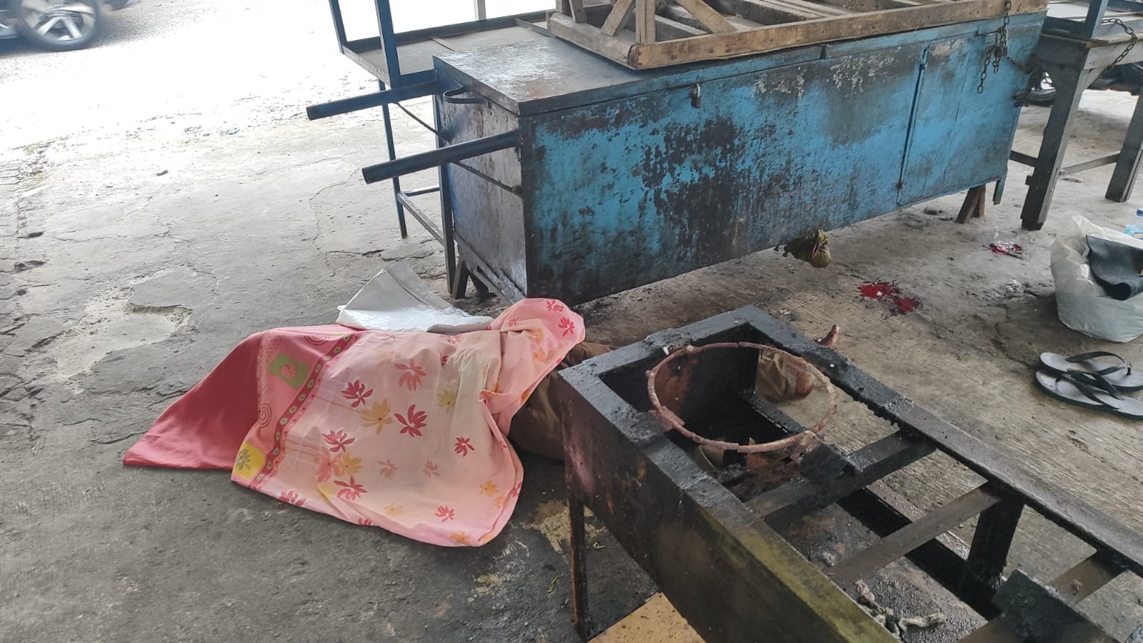 Mayat Tunawisma Ditemukan Tanpa Identitas di Gandul, Diduga Meninggal karena Sakit