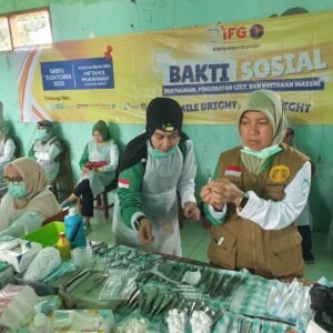 Gandeng IFG, Puluhan Dokter Gigi Bakti Sosial di Ponpes Miftahul Muawanah Cigedug