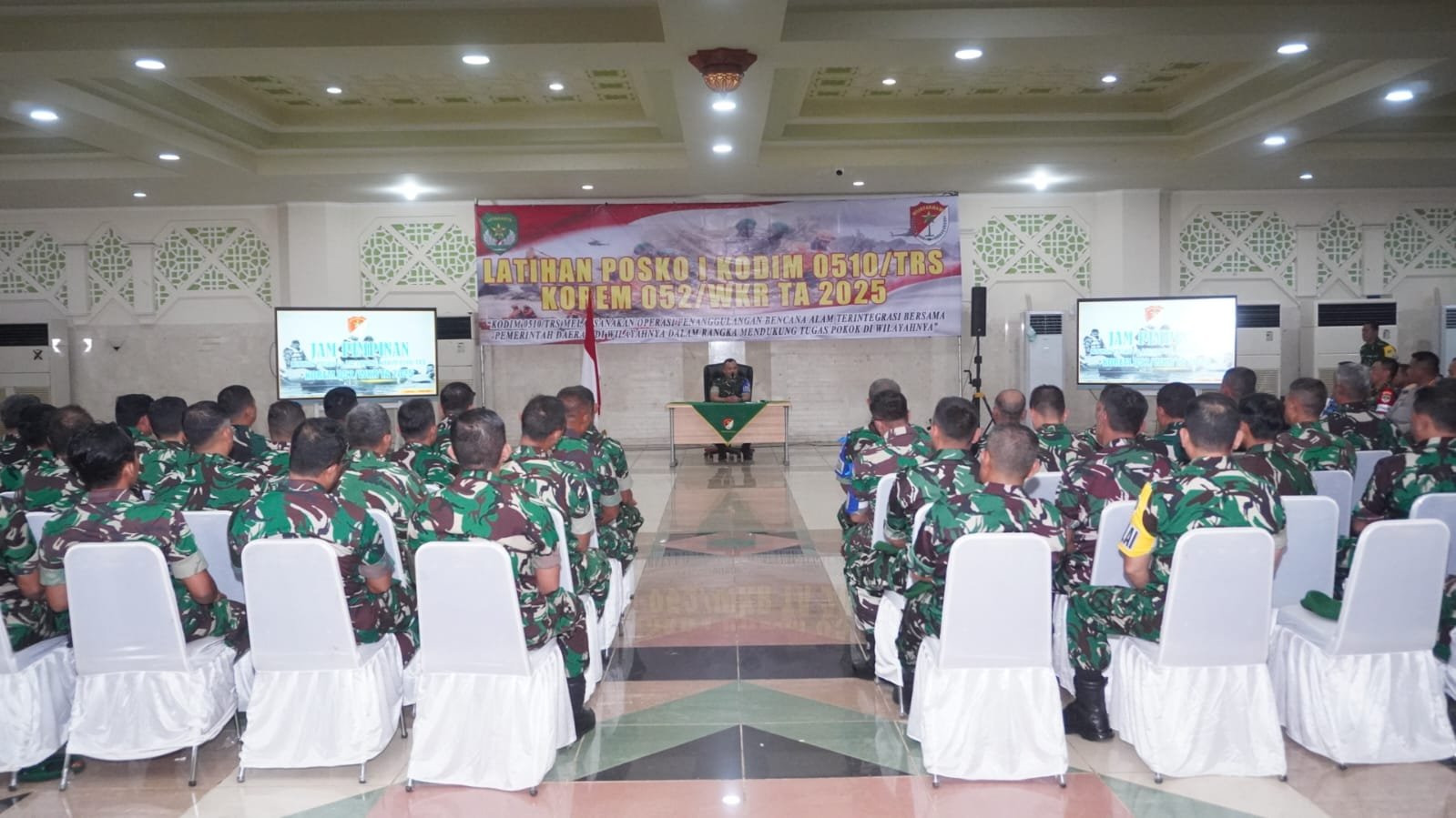 Danrem 052/Wkr Buka Latihan Posko I dan Lapangan Kodim 0510/Tigaraksa