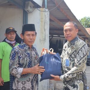 Lapas Kelas I Tangerang Tebar Kepedulian, 25 Paket Bansos Disalurkan untuk Warga Sekitar