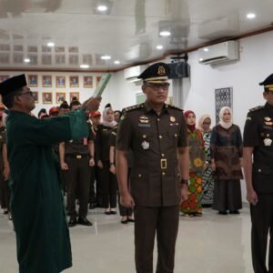 WhatsApp Image 2025-11-12 at 12.36.10 Kajari Depok Lantik Pejabat Baru Kasi Pidsus dan Kasi Intelijen