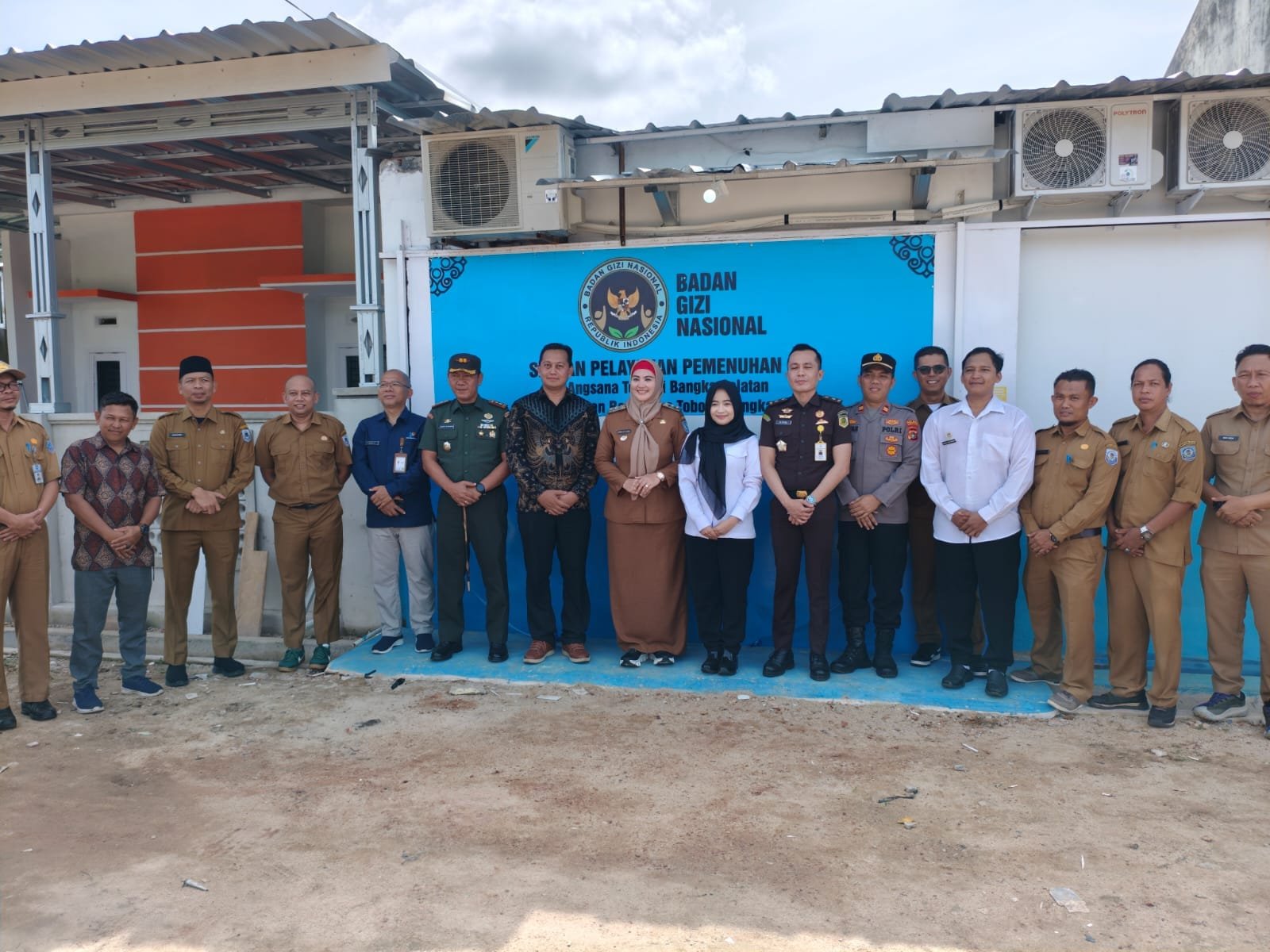 Wakil Bupati Bangka Selatan Resmikan Operasional Perdana SPPG Angsana dan Distribusi Awal Makan Bergizi Gratis