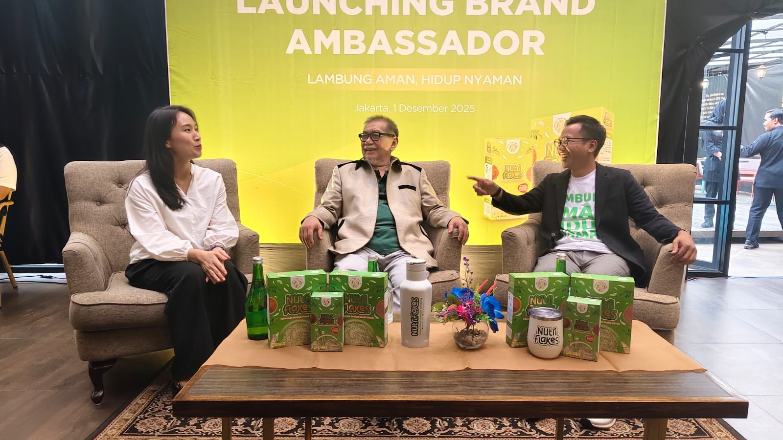 Deddy Mizwar Dukung Produk Herbal, Pilih Nutriflakes sebagai Solusi Hidup Lebih Sehat & Nyaman