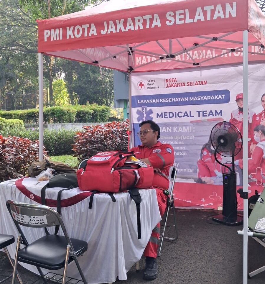 PMI Jaksel Buka Posko Kesehatan Ragunan