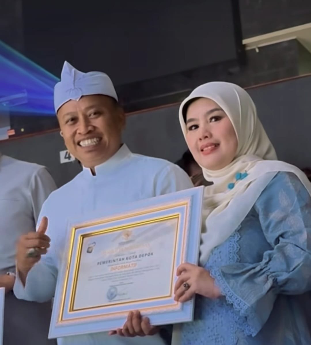 Pemerintah Kota Depok meraih Anugerah Keterbukaan Informasi Publik yang diberikan oleh Komisi Informasi Provinsi Jawa Barat dan Kinerja Kelurauan terbaik.