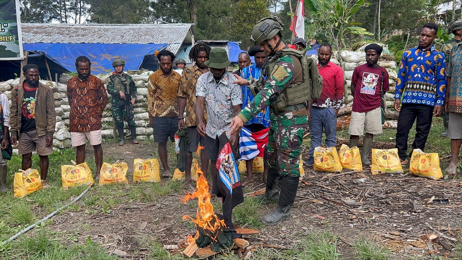Kisah Pulang: Lima Anggota OPM Pilih NKRI Usai Pendekatan Humanis TNI
