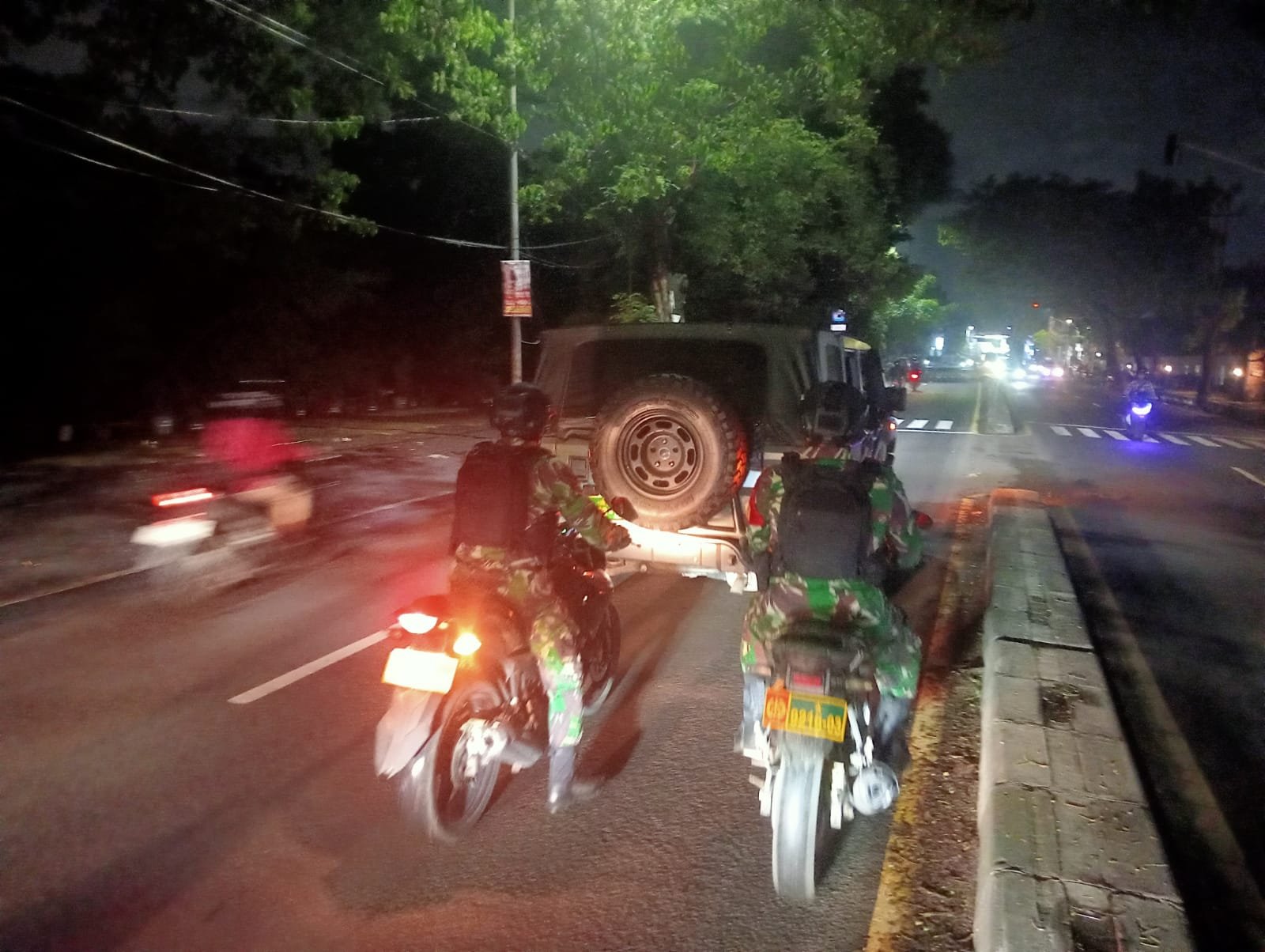 Koramil 06/Cimanggis Intensifkan Patroli Malam Bersama Komponen Pendukung