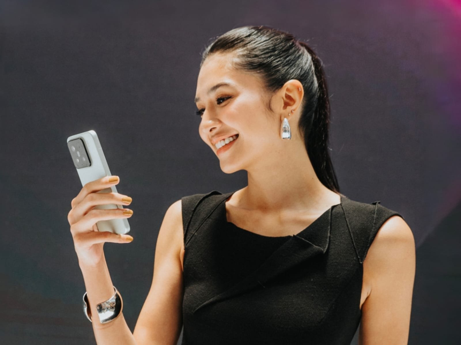 Tren HP Compact Flagship Naik Tajam, Minat Konsumen RI Melonjak