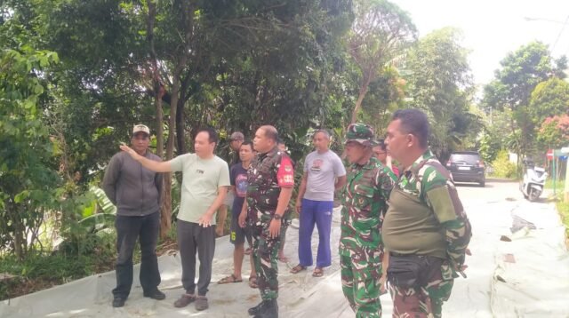 Wadansatgas TMMD Ke-127 Kodim Depok Tinjau Pengerasan Jalan di Gardenia