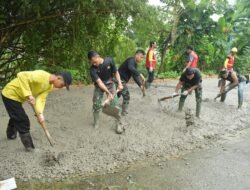 WhatsApp Image 2026-02-21 at 13.44.33 (1) Meski Diguyur Hujan, Pengerasan Jalan 222 Meter di Sukmajaya Capai 57 Persen