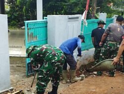 WhatsApp Image 2026-02-27 at 13.12.01 (1) (1) Atasi Genangan, Satgas TMMD Bangun Drainase 200 Meter di Cilodong