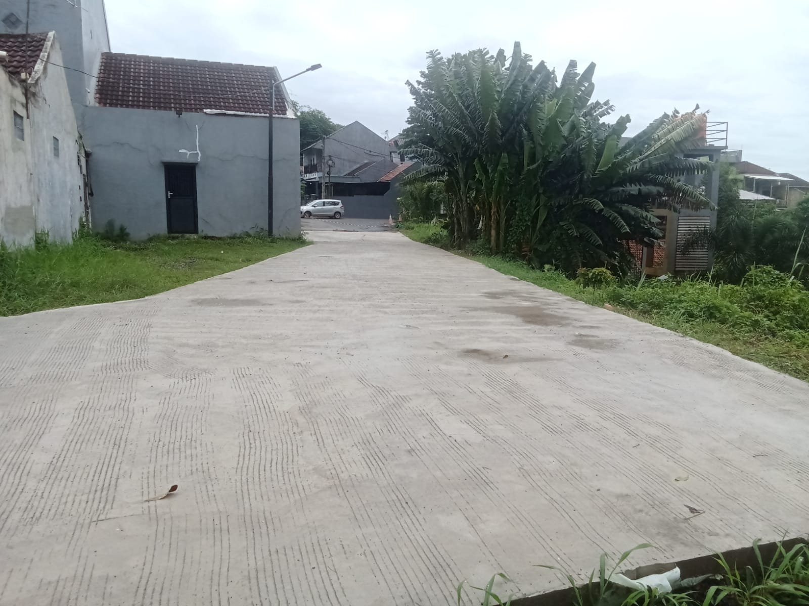 Sinergi TNI–Polri dan Warga, Jalan Lingkungan di Sukamaju Depok Tuntas 100 Persen