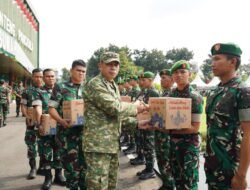 Pangdam Jaya Buka Bazar Murah, Salurkan Bingkisan Ramadan untuk Prajurit dan Warakawuri