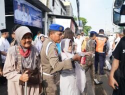 Wali Kota Jaktim Berangkatkan 250 Tunanetra Mudik Gratis ke Jateng, Jabar, dan Yogyakarta