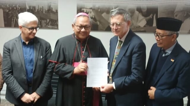 Bahasa Indonesia Resmi Jadi Bahasa ke-57 di Media Resmi Vatikan